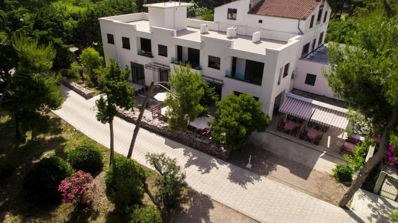 Zia Apartments Bar Bagian luar foto